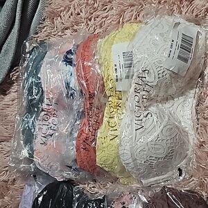 Victoria’s Secret PINK Push-up Bra S- M Halter Neck Crochet Lace multiple colors